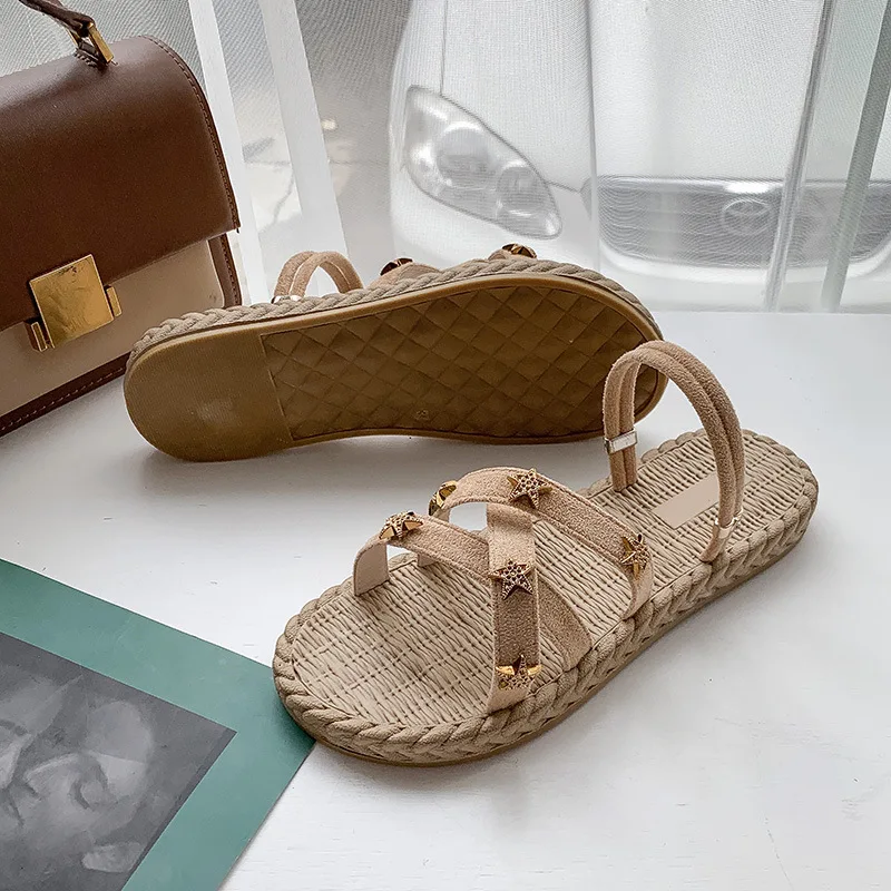 

Sandals Women's 2019 Summer New Style Korean-style INS Versatile Students Flat Cross Rivet Bandage Cloth Sandals