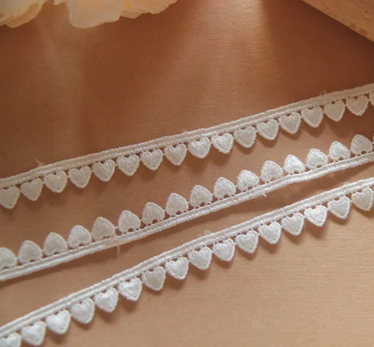 Lace Sewing Accessories Embroidery Lace Ribbon 4 Meters/lot Width 1cm Heart Water Soluble