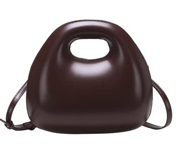 

QZUnique Women's PU Leather Handbag Shell-Shaped Crossbody Bag Shoulder Bag Handbag Purse with Zipper Closure White