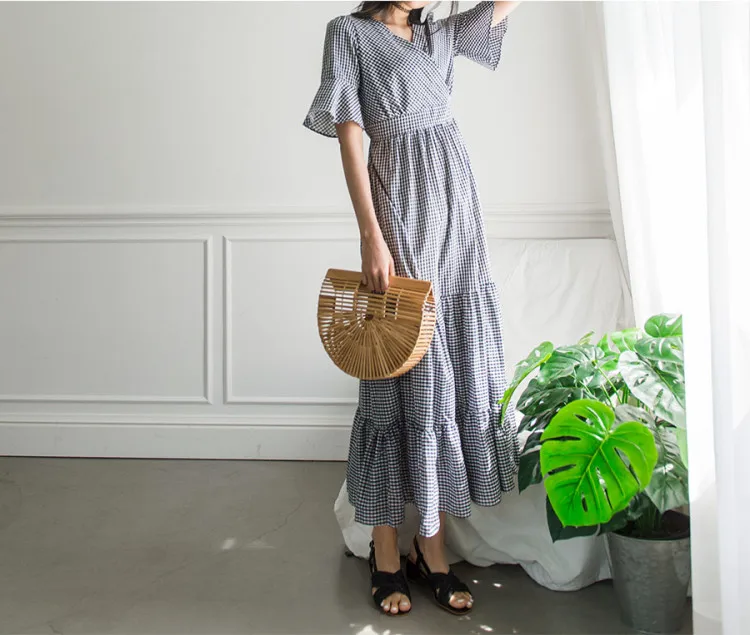 Loose Vintage Dress Summer Short Flare Sleeve V-Neck Fold Flowing Big Hem Black Plaid Maxi Dress Women DV659