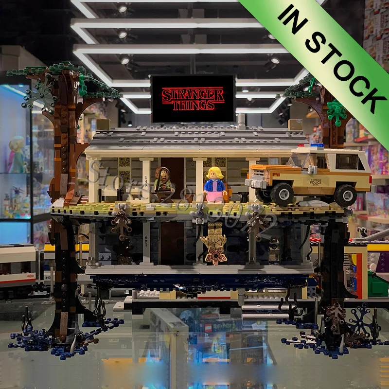 

In Stock 25010 Stranger ThingsThe Upside Down 2499Pcs Building Blocks Bricks Toys compatible with 75810
