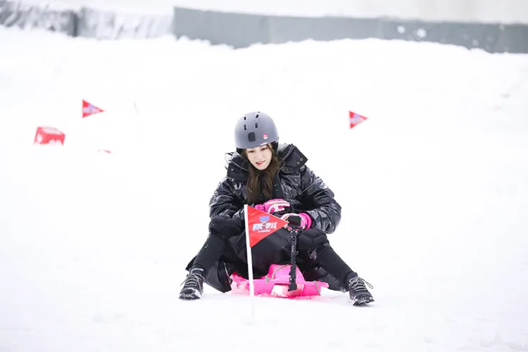 Women's Down Jacket Winter Extreme Challenge Down Jacket Long Men and Women Couples Thicken Large Size Loose Women's Coat