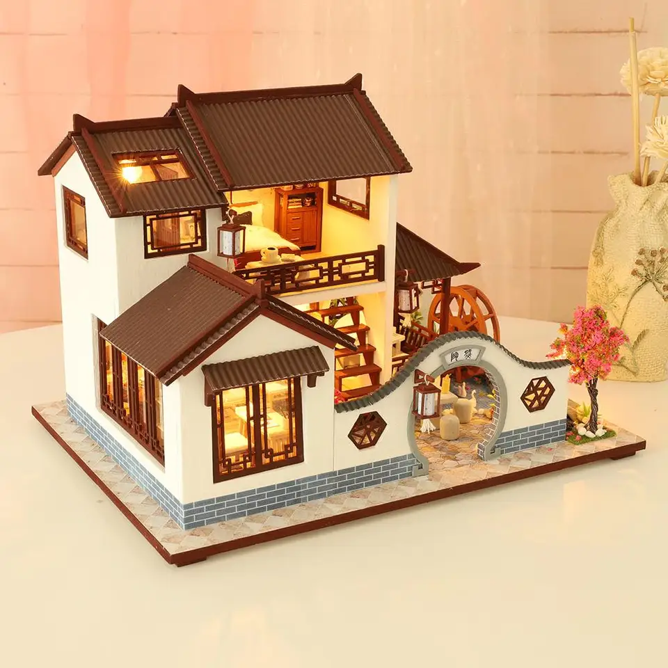 cabin dollhouse