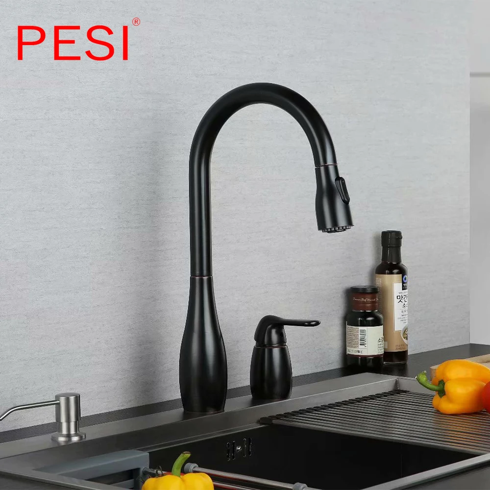 Brass Pull Out Kitchen Sink Faucet Deck Mounted Stream Sprayer Kitchen Mixer Tap Swivel 360 Degree Water Kitchen Hot Cold Tap.