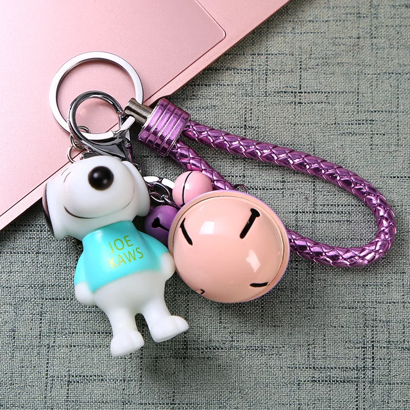 Snoopy Silicone Action& Toy Figures Doll Keychain Bell Leather Rope Cartoon Dog Snoopy Key Chain Ring Pendant Women Bag Pendant - Цвет: Зеленый