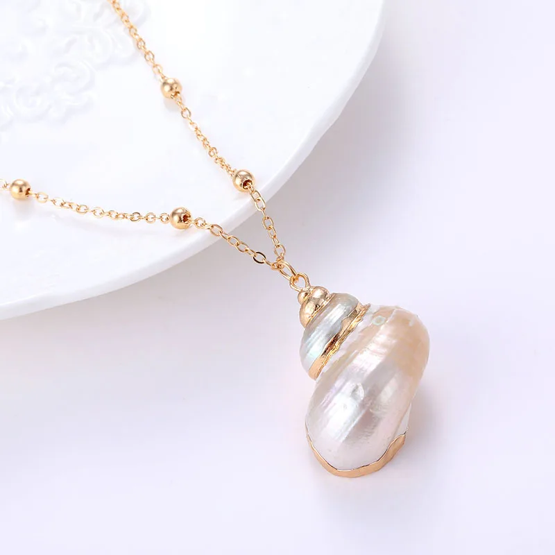 EN Fashion Boho Conch Shell Necklace Shell Gold Chain Necklace Women Seashell Choker Necklace Pendants Jewelry Bohemian Female