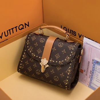 

2020 New Fashion Rivet Shoulder Messenger Bags High Quality Genuine Leather Women Purse and Handbags Luxury Small Square Bags