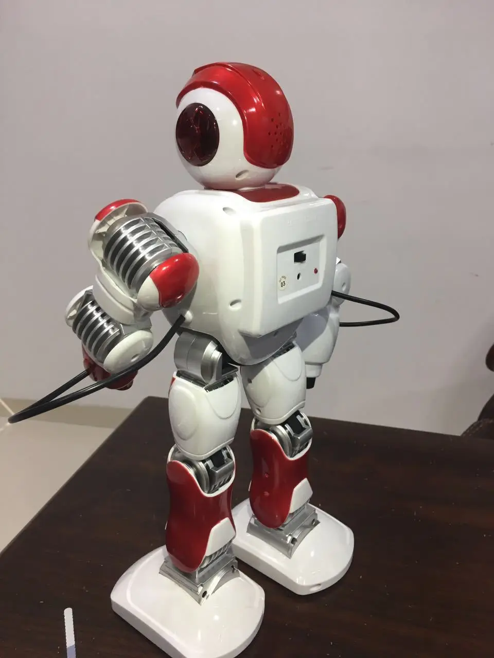 Музыкальная банка K1k2 Альфа Интеллектуальный робот дистанционное управление машины копы Программирование танцующий робот модели игрушки