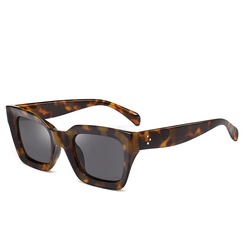 Роскошные Брендовые женские солнцезащитные очки oculos feminino квадратная оправа очки ретро заклепки Солнцезащитные очки женские Glasse UV400