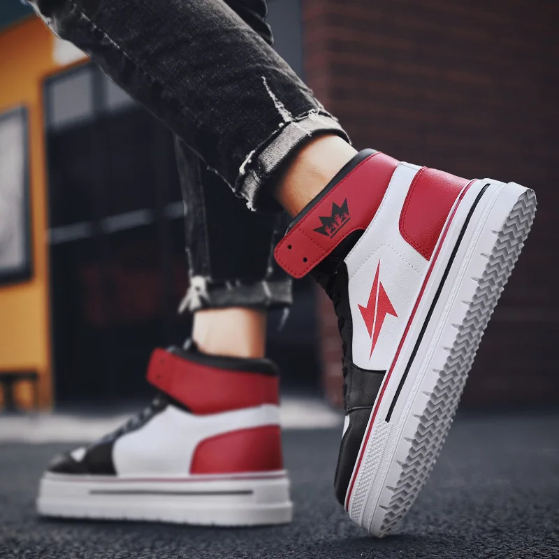 

2019 Autumn & Winter Mid-top Men's New Style Leather Stylish Sneaker Men Versatile Fashion & Sports Casual Platform Shoes Men's