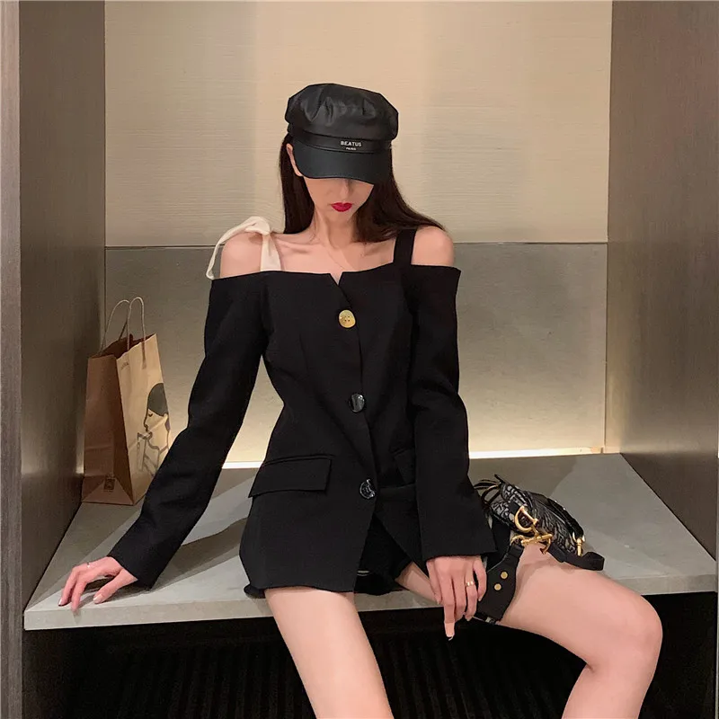 

Photo Shoot Exclusive Industrial Joint Velvet Straps Sexy off-Shoulder Suit Jacket