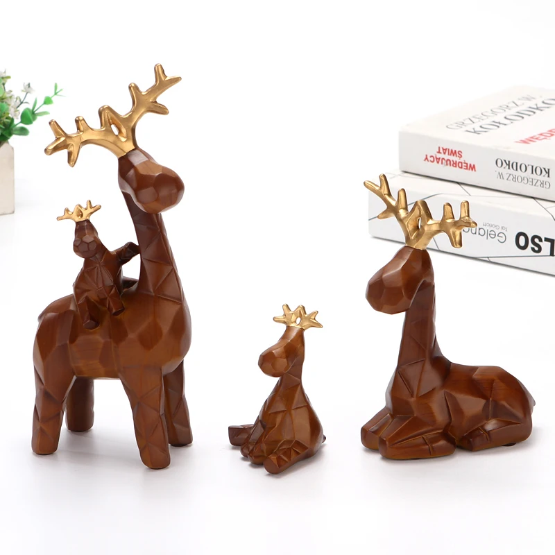 

Park Family Deer Statue Geometric Resin Reindeer Sculpture Father Ornament Mother Home Animal Craft Decor Kids Gift for Parents