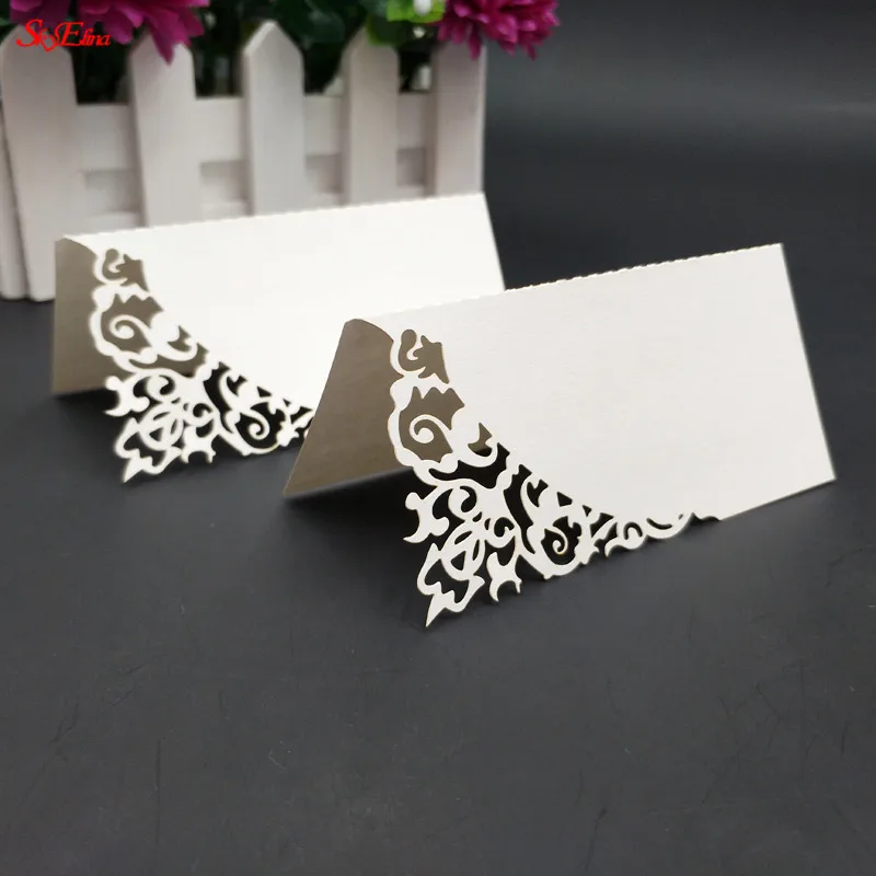 

Hollow Out Elegant Table Name Place Seat Paper Laser Cutting Wedding Invitation Card Wedding Party Table Decoration 7Z