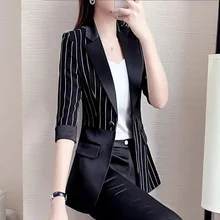 New Fashion Female Black Stripe High-end Celebrity Temperament Model Professional Dress Net Red Woman Suit Blazer Foreign Style