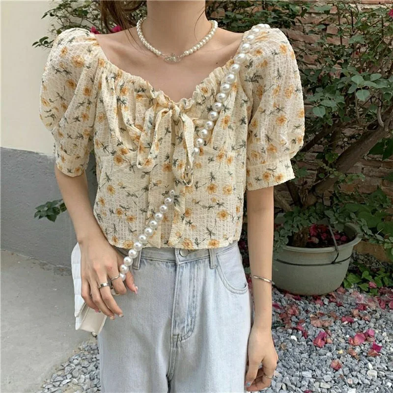 

Korean Kawaii Chiffon Floral Shirts Cute Bowknot Blusas Mujer Spring Women Short Tees Puff Sleeve Summer Boho Flowers Tshirts