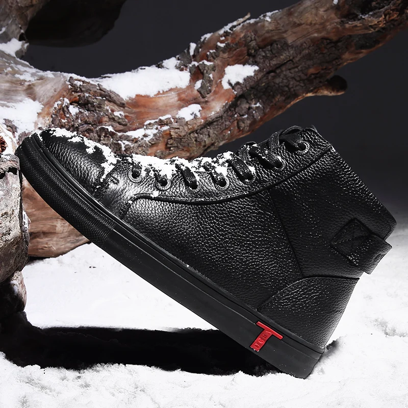 

Men High Top Leather sneakers shoes Winter Genuine Leather lace-up round head black flat casual shoes Men Boots 2019 New