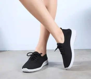 

New Fashion 2020 Breathable Men Sneakers Outdoor Running Shoes Sports Feminino Bottom Casual Cheap Summer Ladies