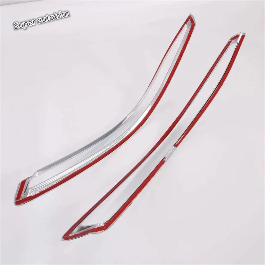 900 (3)