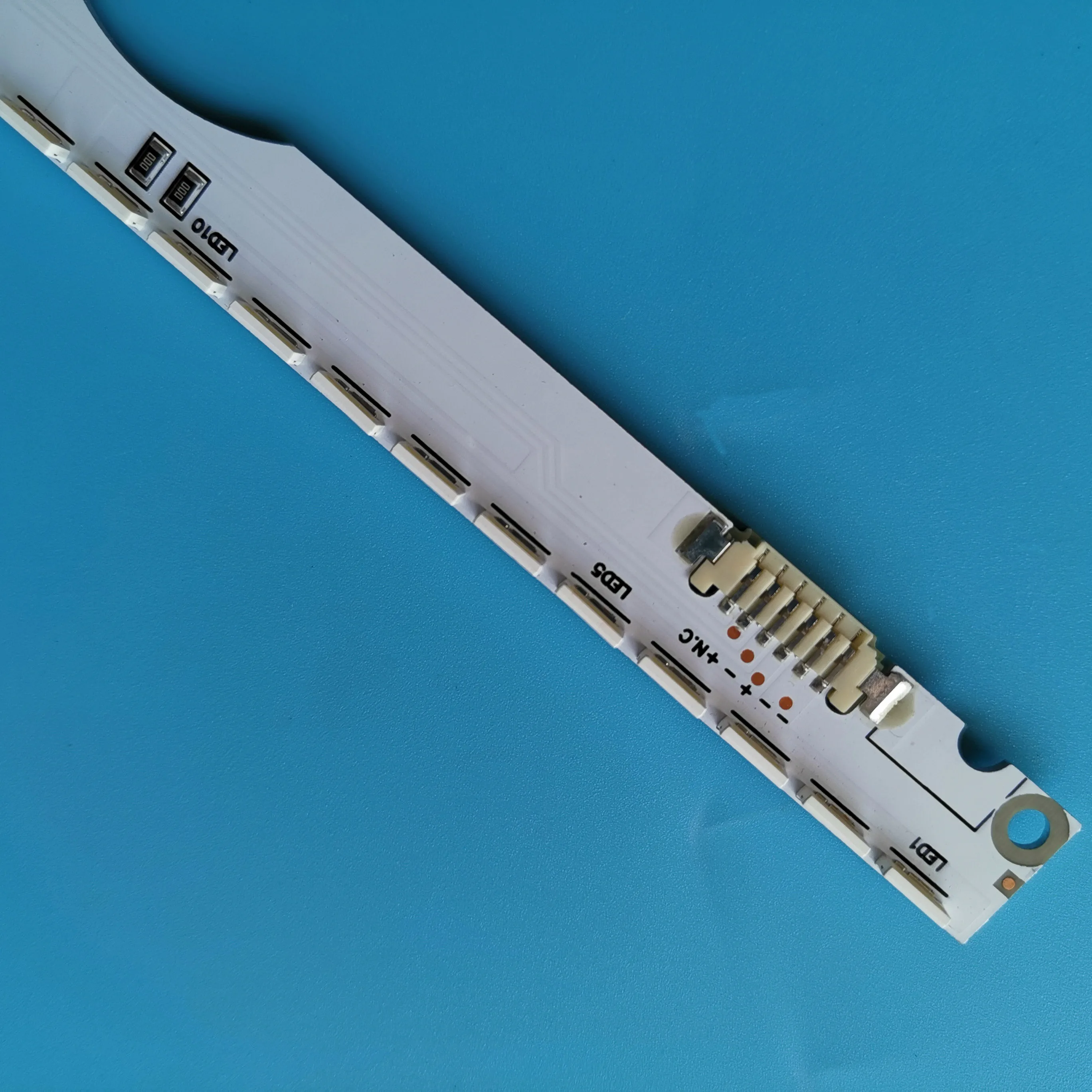 6V* 44 Светодиодный s Светодиодные ленты 2012SVS32 7032NNB 44 2D REV1.0 для телевизоров Samsung UE32ES6760S UE32ES6100 V1GE-320SM0-R1 32NNB-7032 светодиодный-MCPCB