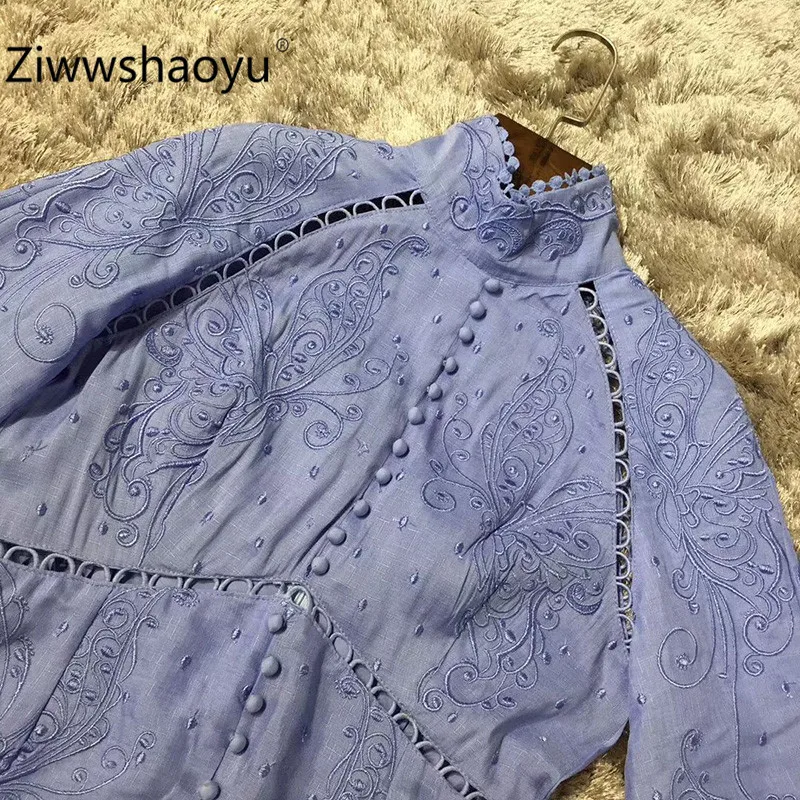 Ziwwshaoyu Элегантные Осенние Зимние вечерние с вышивкой стоячий воротник фонарь рукав синий хлопковое платье для женщин