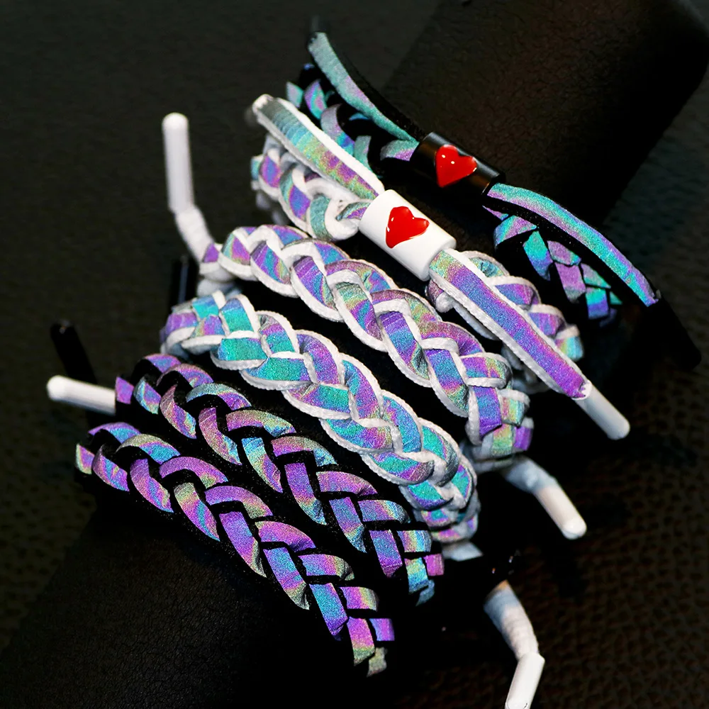 

Lion Bracelet Holographic Reflective Lover's Gift Jitter with Shoelace Woven Bracelet Gradient Fluorescent Couple Hand Rope