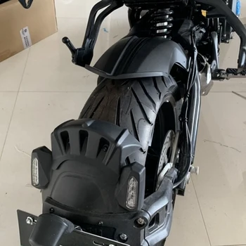 

For the refitting of the extended mudguard and the extended water baffle of the 502c 752s