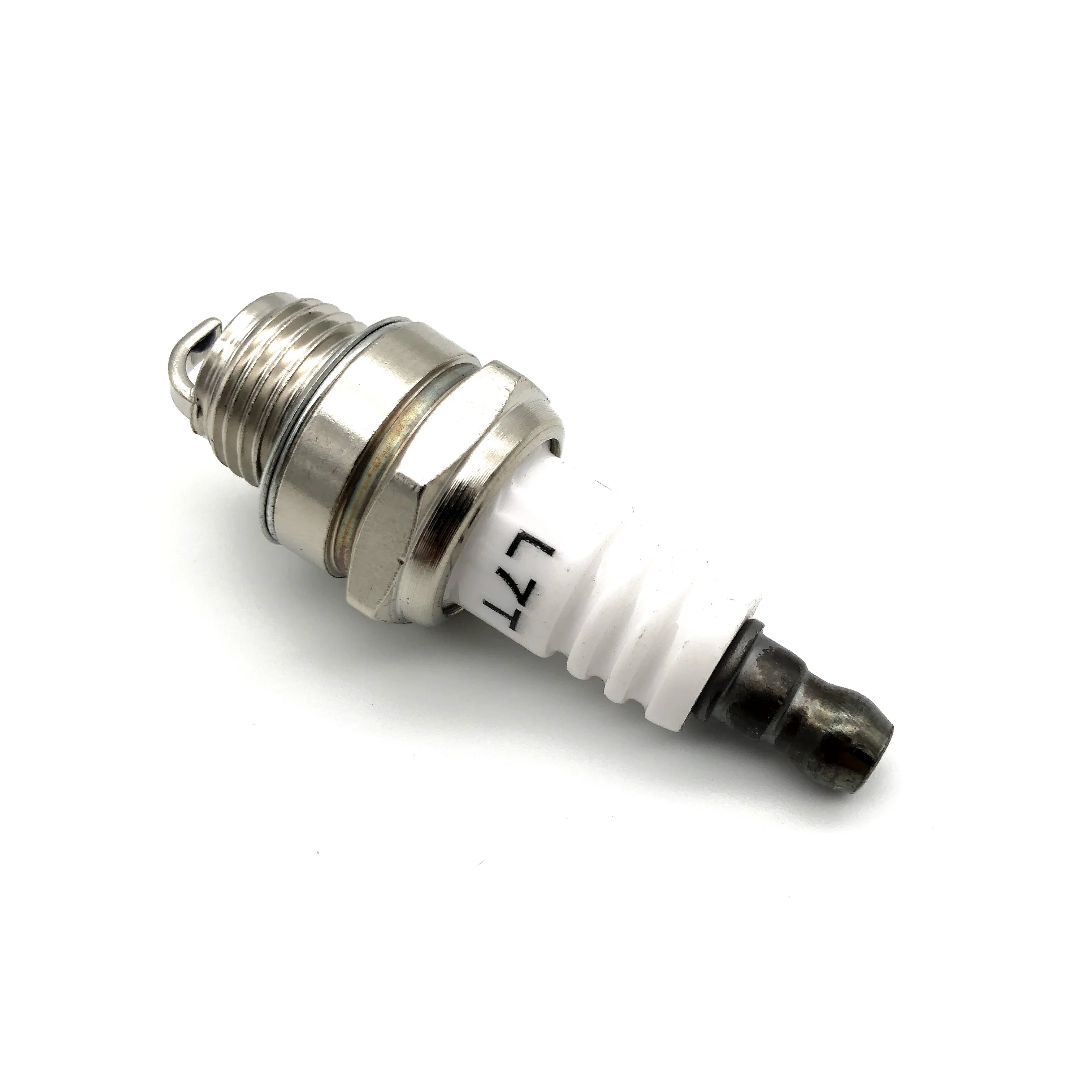 L7T Spark plug for gasoline chainsaw and brush cutter