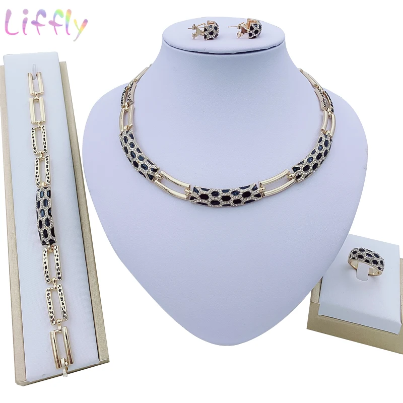 Günstig Liffly Frauen Dubai Schmuck Sets Luxus Braut Nigerian Hochzeit Afrikanische Perlen Schmuck Set Kostüm Neue Design