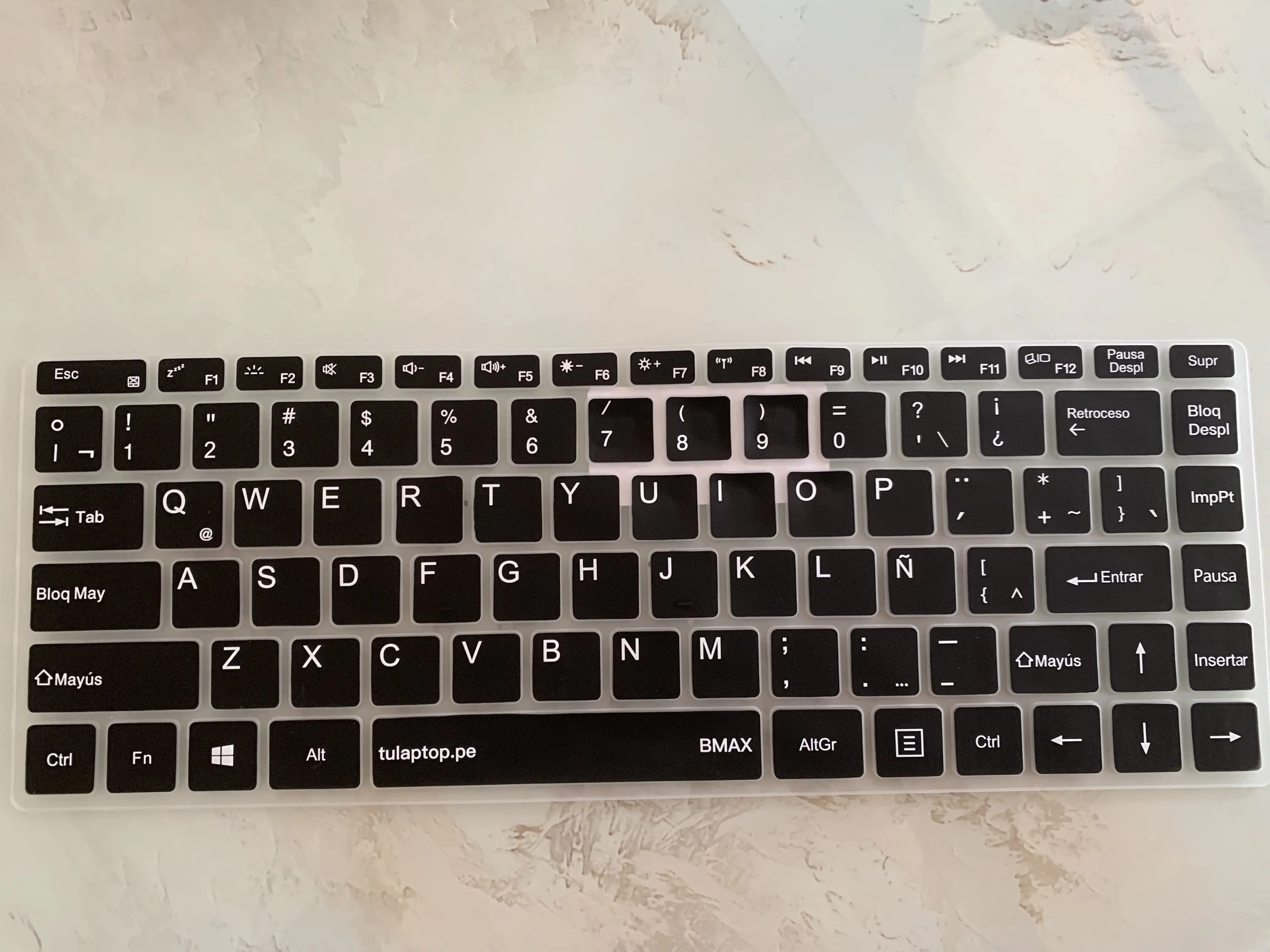 Для BMAX Y13 Y13Pro. Протектор испанской клавиатуры Y13Power|Защитные экраны для планшеов| |