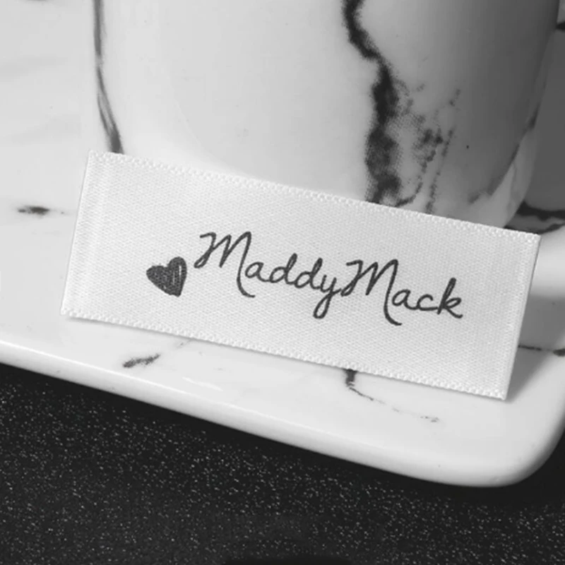 200pcs/lot Single Satin Ribbon Fabric Print Sewing Tags For Cloth Label Printed Clothing Tags