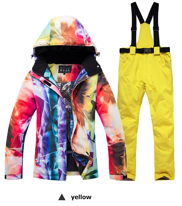 HTB1kchRXzzuK1RjSspeq6ziHVXal