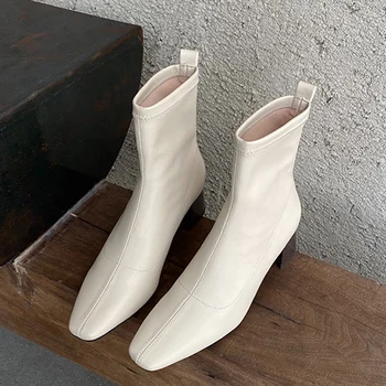

Winter 2020 Fashion Women Beige Thick High Heels Ankle Boots Designer Yarn Elastic Sock Boots Vintage Soft Leather Boots Shoes