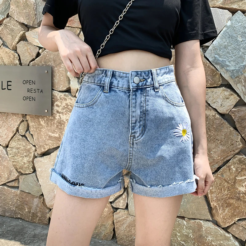 Pantalones cortos de mezclilla para mujer, Shorts femeninos con agujeros, cintura alta y piernas anchas delgadas en forma de A, pequeña holgados, A la moda, novedad de verano 2021|Pantalones vaqueros| -