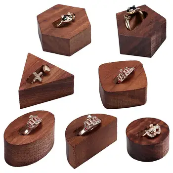 

1PCS Natural Polygon Wood Ring Display Stand Organizer Holder Engagement Ring Case