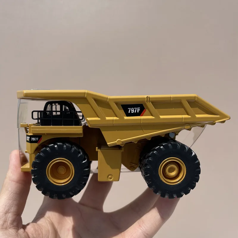 建設車両1:101スケールのおもちゃ掘削機トラックブルドーザー