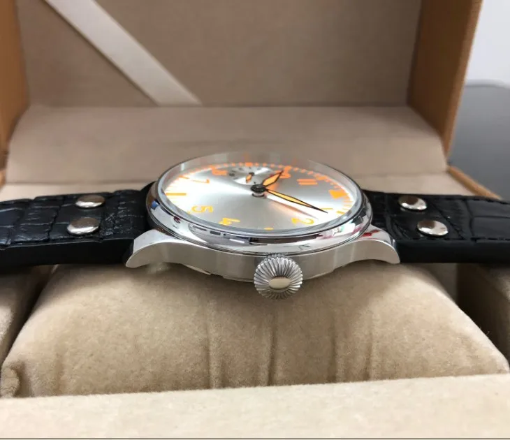 Hb6bf6923902e476193612c5b208e2c7aZ