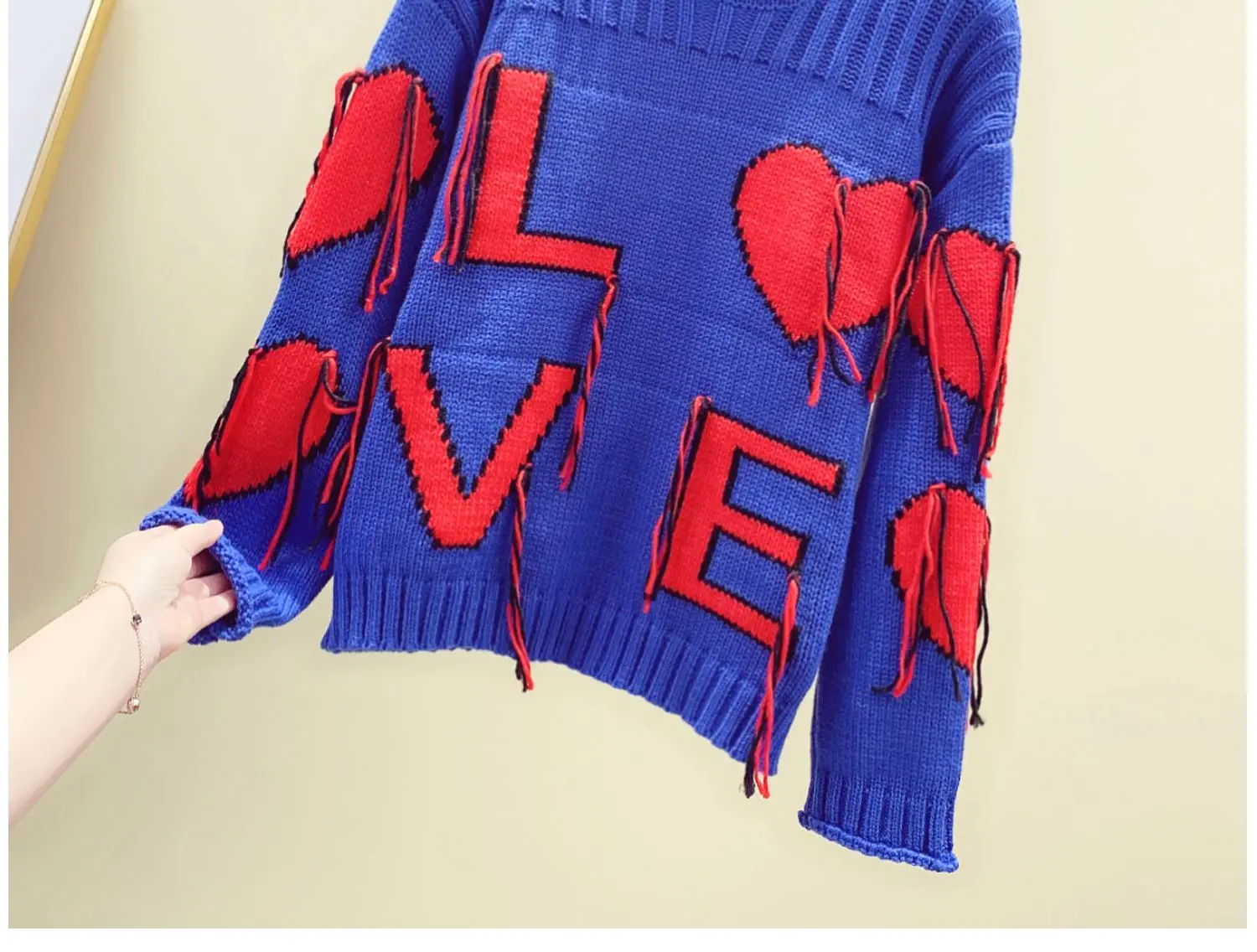 Korean Sweaters Fashion Women Loose Pullover High Street Wearing Sweater Female Embroidery Cute Sweater
