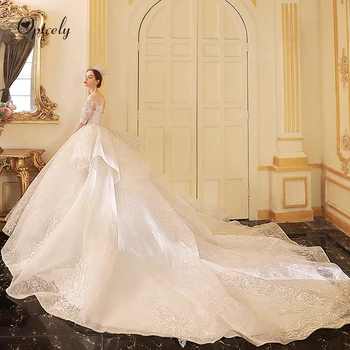 

Optcely Super Luxury Half Sleeve Retro Ball Gown Scoop Neck Wedding Dresses 2019 New Appliques Beaded Court Train Princess Gowns