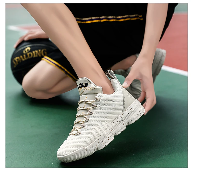 Couple Sports Basketball Shoes New Lebron Sneakers for Men Women Light Jordans Bakset Homme Gym Athletic Training Boots