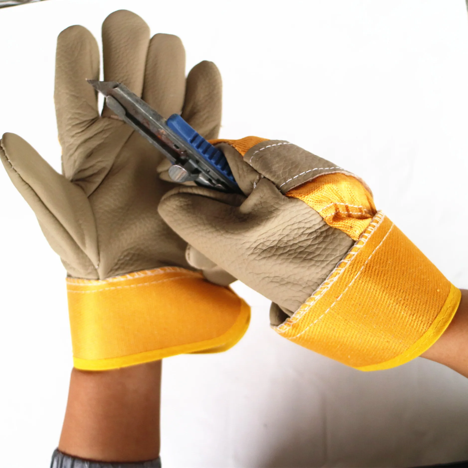 1 пара, мужские и женские рабочие перчатки, водительские перчатки, Воловья кожа, ветрозащитные, защитные, износостойкие, защитные перчатки для сварщиков