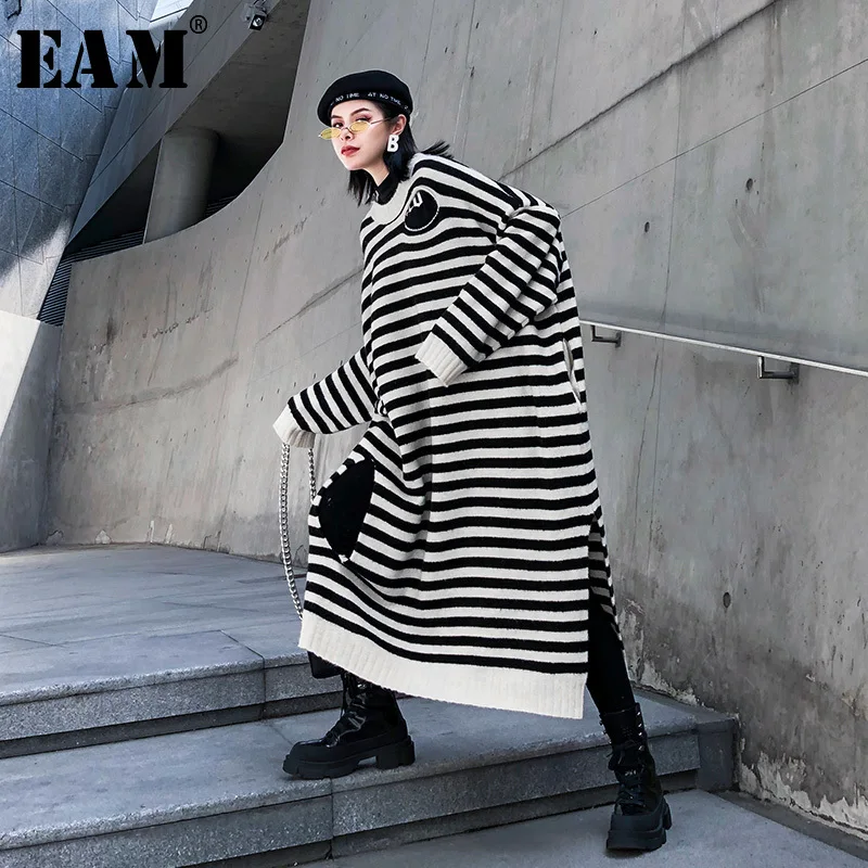 

[EAM] Women Hollow Out Striped Big Size Knittied Dress New Round Neck Long Sleeve Loose Fit Fashion Spring Autumn 2019 1K219