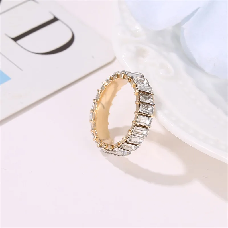 12617146674_2130544268