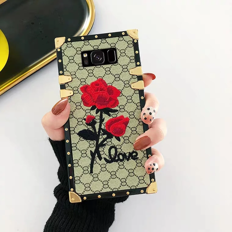 For Samsung Galaxy S10 S9 S8 Plus Note 9 A50 A70 Square Back Cover 3D Embroidery Rose Flower Phone Case Luxury Metal Rivet Frame - Цвет: 1 no lanyard