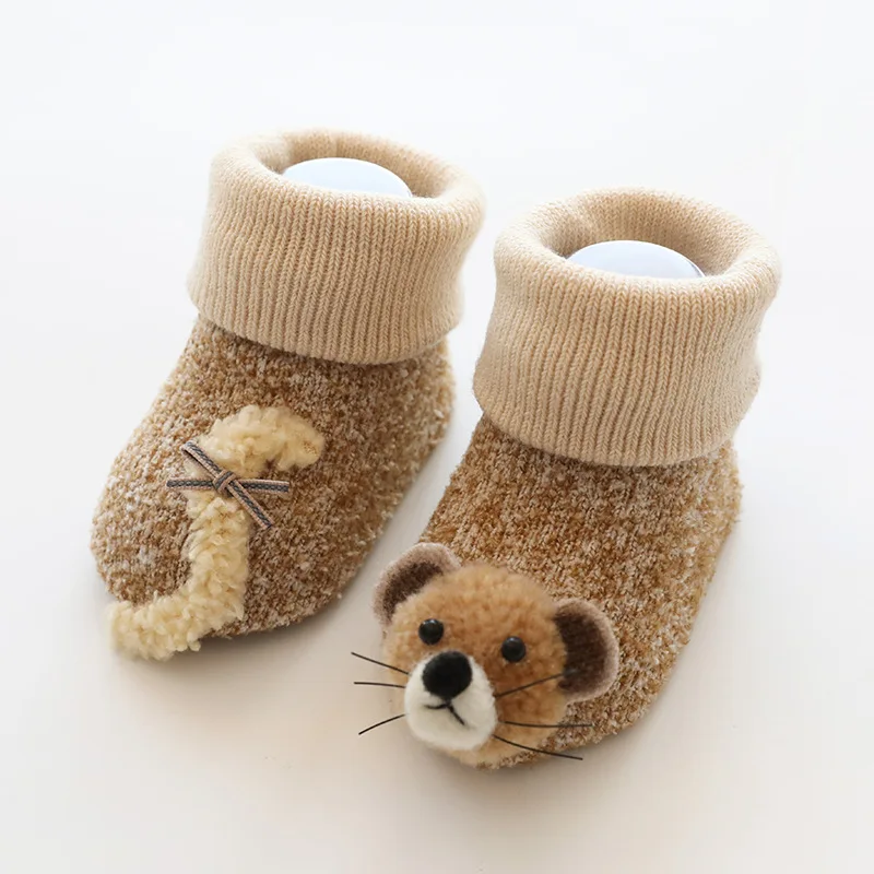 Новые носки для малышей Резиновые Нескользящие носки-тапочки детские зимние носки с рисунками животных для малышей носки для новорожденных мальчиков и девочек - Цвет: Lion