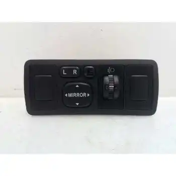 

8357922 Rear View Toyota Avensis Saloon (t25) 1.8 16v Cat