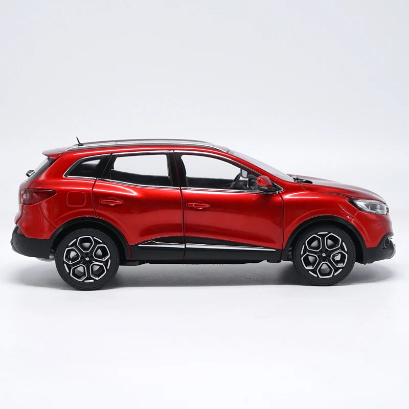 1:18 RENAULT KADJAR сплав модель автомобиля статическая Высокая моделирования металлические модели автомобилей для коллекционирования подарок