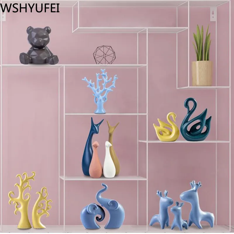 

Nordic Light luxury Ceramic Home Decor Creative Home Desk Ornament Decor Display Room fashion Decorative