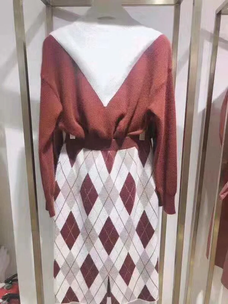 

A Generation of Y0114 Entity