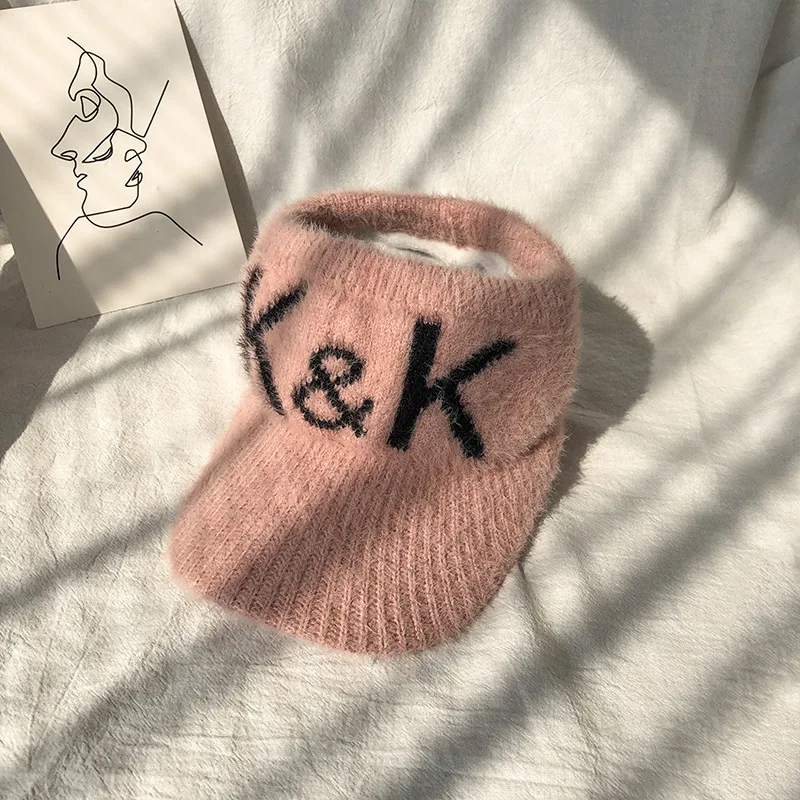 Pink Осенняя и зимняя шапка женская мода дикие теплые уши буквы утка язык плюшевая пустая шапка Милая Студенческая Корейская версия прилива - Цвет: Pink