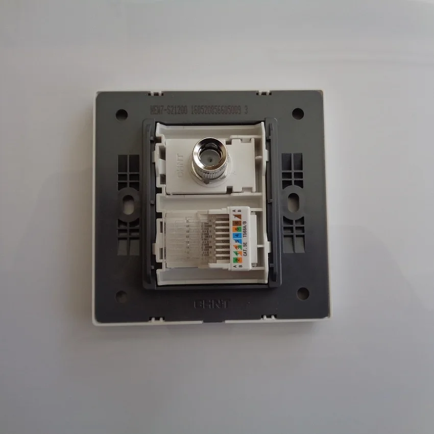 Розетка Chint Switch tv Network 10A 250V